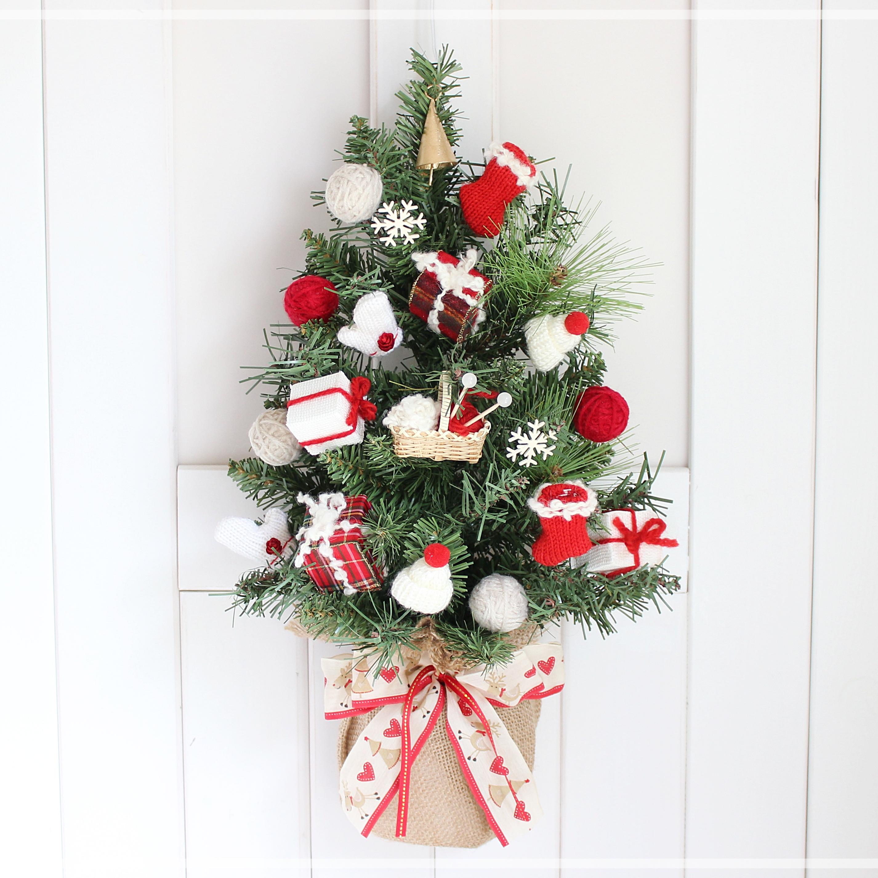 〜毛糸の温もりを添えて〜　壁掛けできるナチュラルハンギングツリー〈限定1点〉　R&yCH153