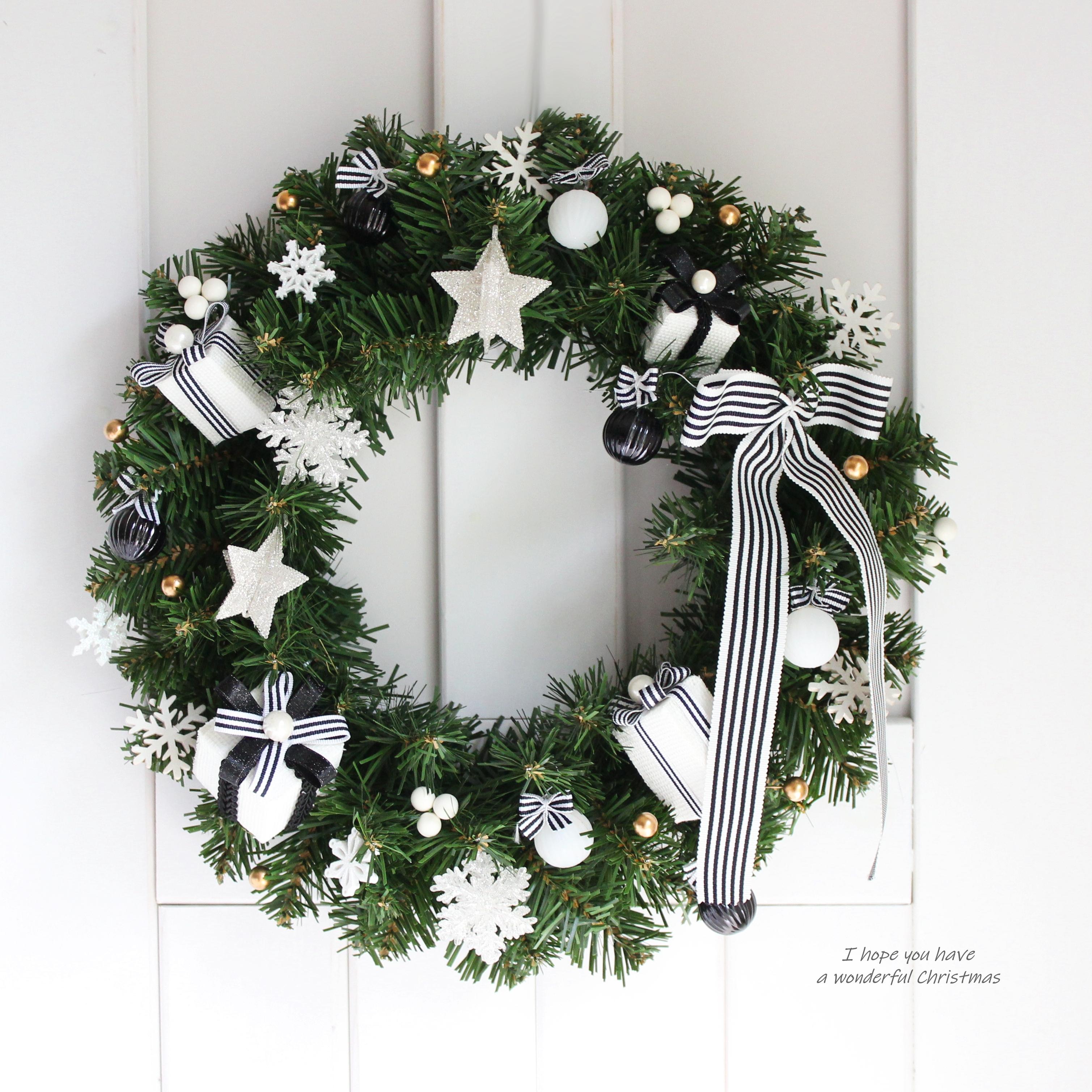 モノトーンギフトのスタイリッシュクリスマスリース(36cm)〈限定1点〉 R&yCH1601枚目の画像